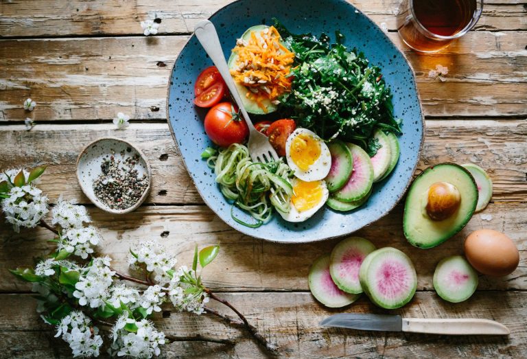 Jakie korzyści przynosi nam dieta warzywno-owocowa dr Ewy Dąbrowskiej